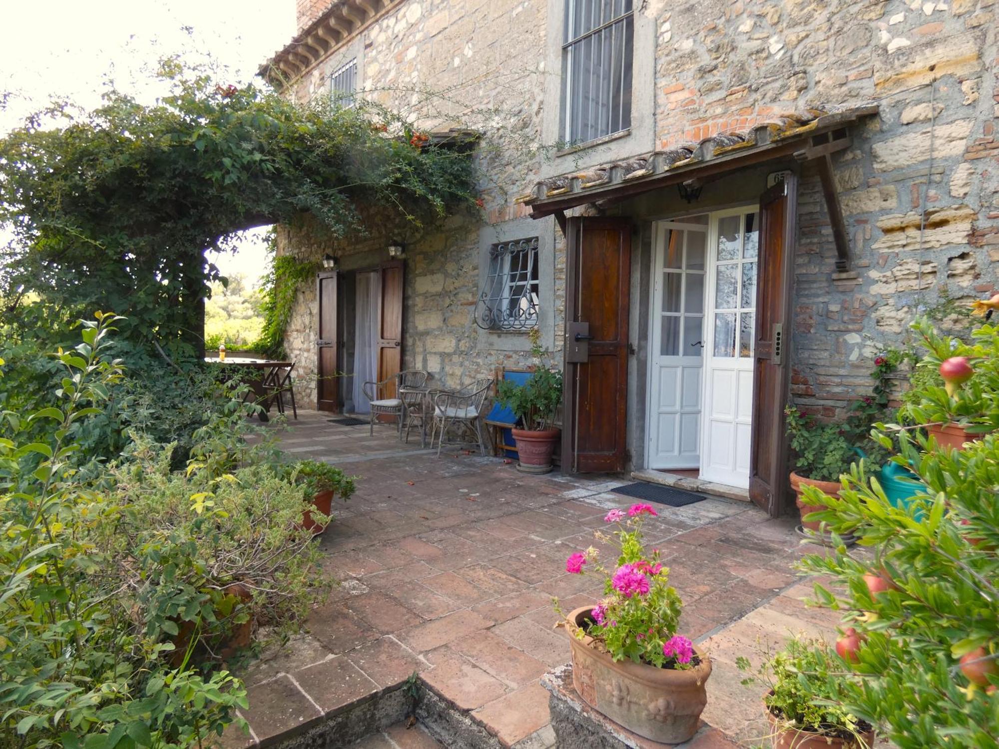 Scappo In Umbria, Il Fienile Villa Fornole Екстериор снимка