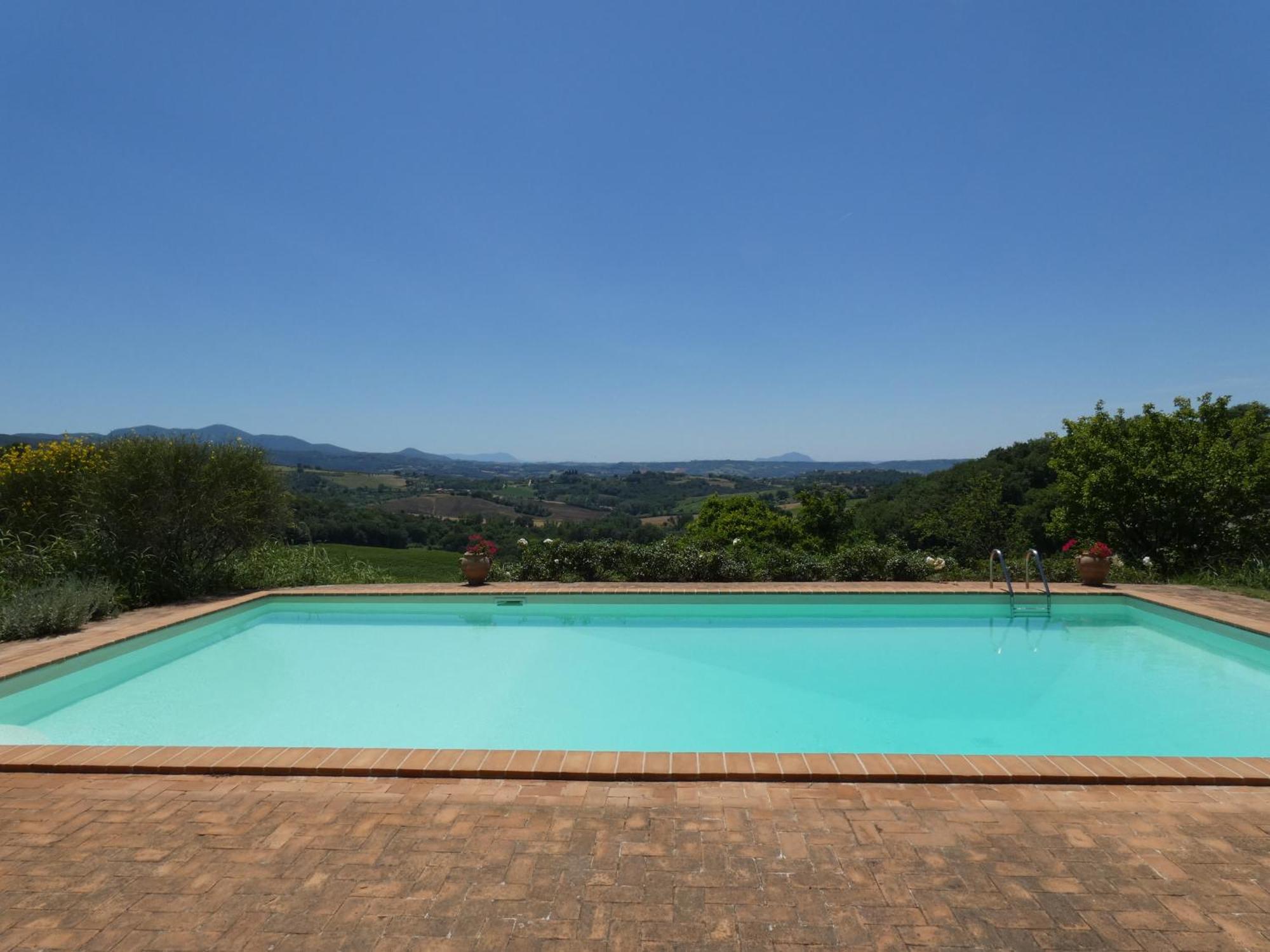 Scappo In Umbria, Il Fienile Villa Fornole Екстериор снимка