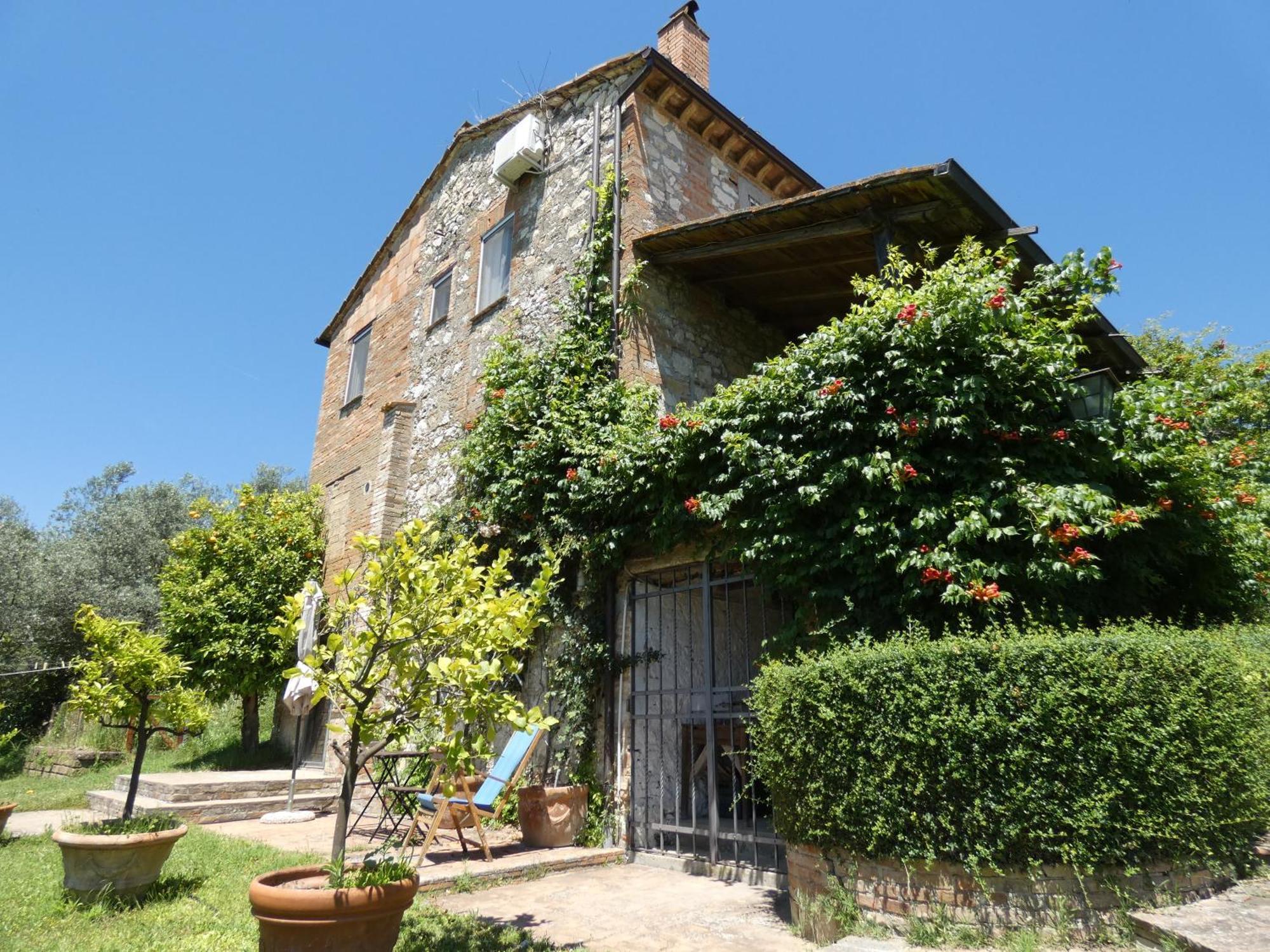 Scappo In Umbria, Il Fienile Villa Fornole Екстериор снимка